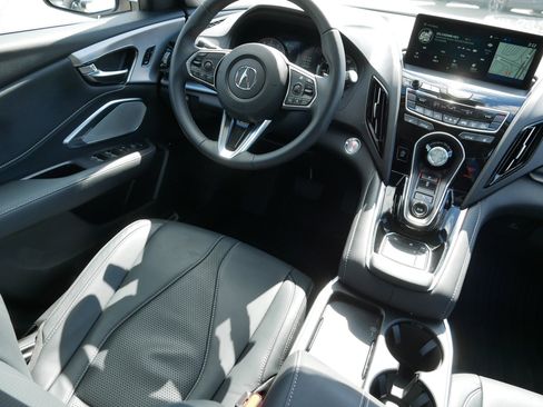 Used 2025 Acura RDX SH-AWD w/ Technology Package image 9