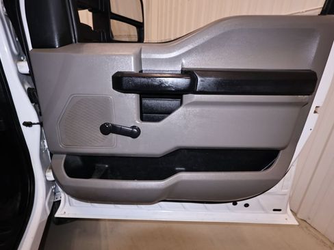 Used 2018 Ford F450 XL AWD/4WD image 16