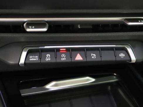 New 2026 Audi Q3 quattro 2.0T AWD/4WD image 28