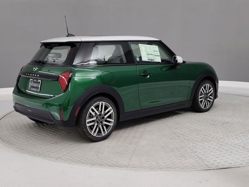 New 2026 MINI Cooper 2-Door Hardtop image 6