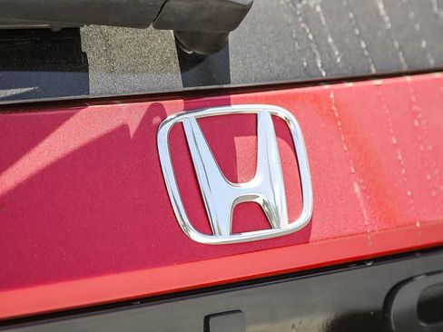 Used 2023 Honda Pilot EX-L image 11