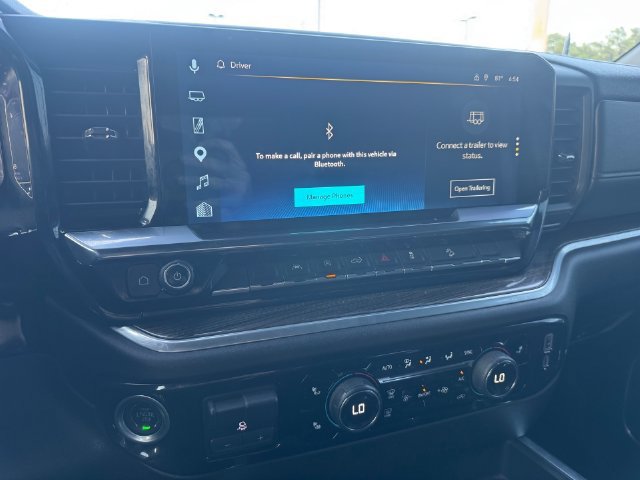 Used 2025 Chevrolet Silverado 1500 LT AWD/4WD image 16