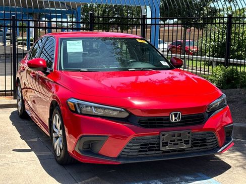 Used 2022 Honda Civic LX image 3