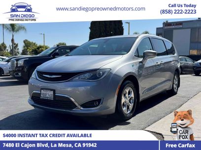 Used 2019 Chrysler Pacifica Touring Plus