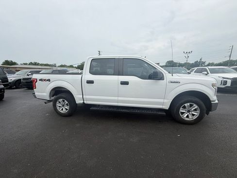 Used 2017 Ford F150 XL w/ Equipment Group 101A Mid AWD/4WD image 2