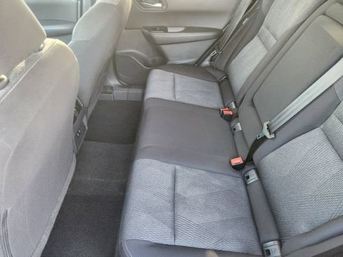 Used 2024 Nissan Rogue SV FWD image 26