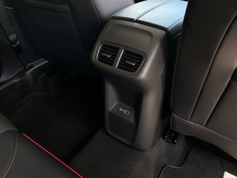 Used 2023 Buick Envision Essence w/ Sport Touring Package image 26