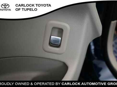 Used 2021 Mercedes-Benz GLC 300 4MATIC image 26
