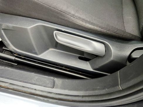 Used 2019 Volkswagen Jetta S w/ Driver Assistance Package FWD image 11