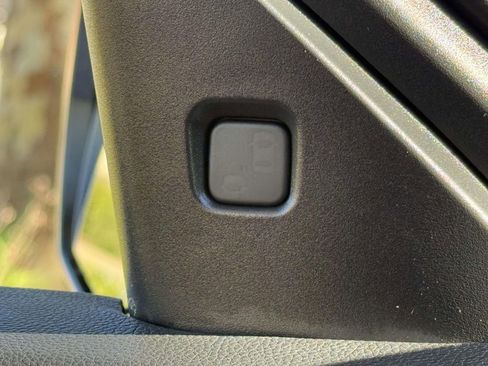 Used 2025 Acura RDX A-Spec image 18