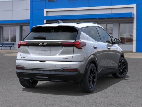 New 2027 Chevrolet Bolt RS w/ Technology Package FWD image 4