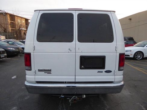 Used 2009 Ford E-350 and Econoline 350 XL image 6