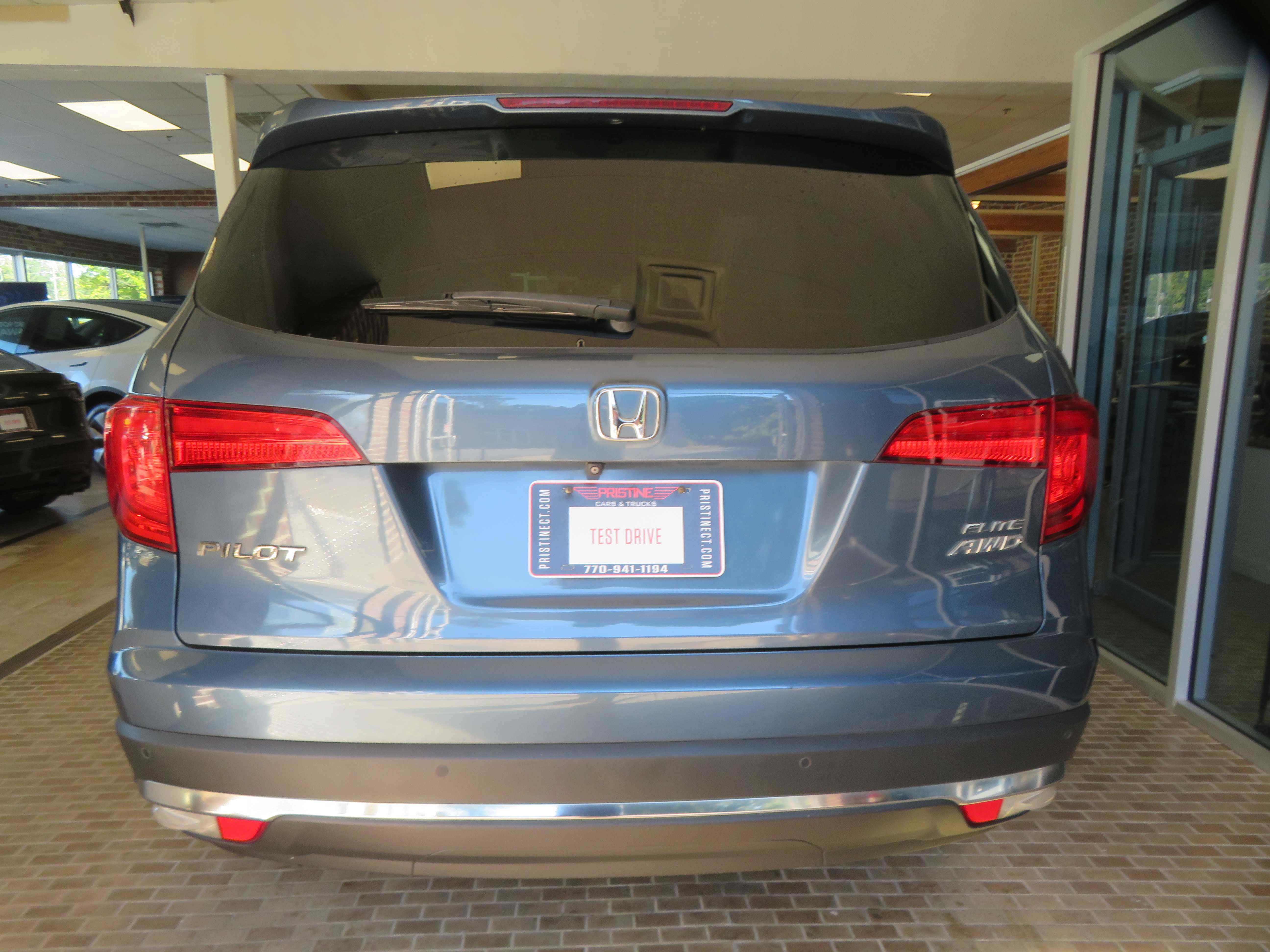 Used 2017 Honda Pilot Elite image 82