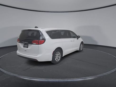 New 2026 Chrysler Voyager LX image 14