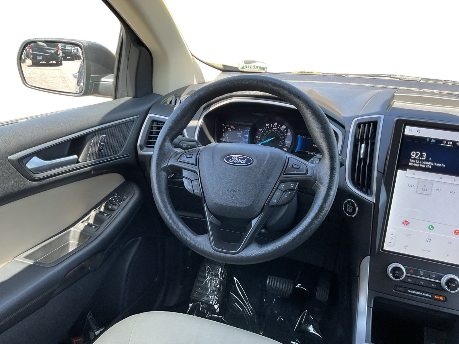 Used 2021 Ford Edge SE FWD image 11