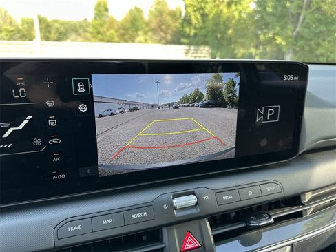 Used 2025 Kia K4 EX image 17