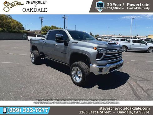 New 2026 Chevrolet Silverado 2500 LTZ w/ LTZ Premium Package AWD/4WD image 3