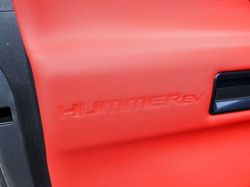 New 2026 GMC Hummer EV 3X w/ Carbon Fiber Edition Package image 21