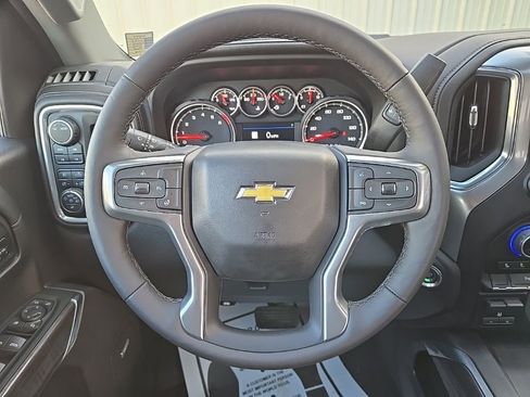 Used 2022 Chevrolet Silverado 1500 LTZ w/ LTZ Convenience Package II image 20