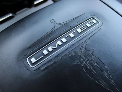 Used 2020 RAM 1500 Limited AWD/4WD image 32