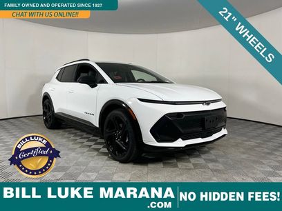 Used 2024 Chevrolet Equinox EV RS w/ Active Safety Package 3