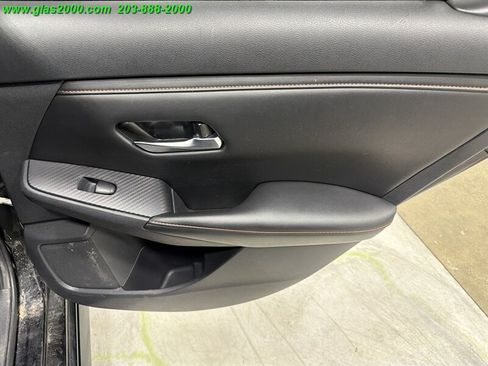 Used 2023 Nissan Sentra SR FWD image 21