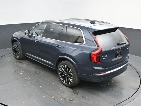 New 2026 Volvo XC90 B6 Ultra w/ Protection Package AWD/4WD image 25