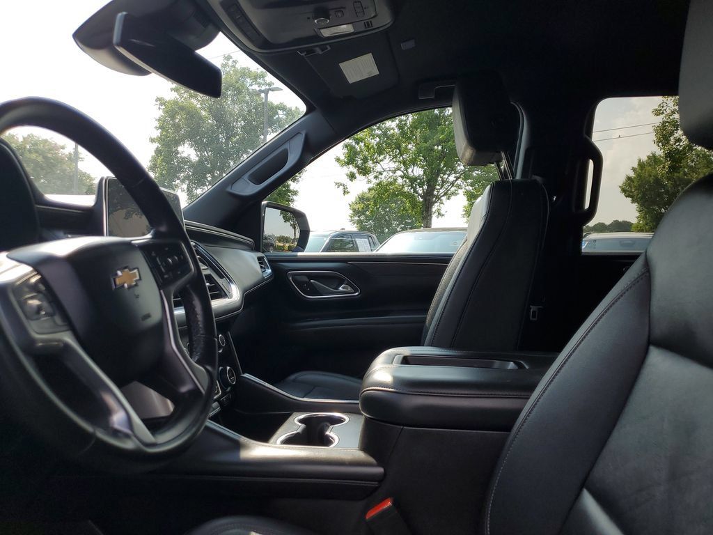 Used 2024 Chevrolet Tahoe LT RWD image 19