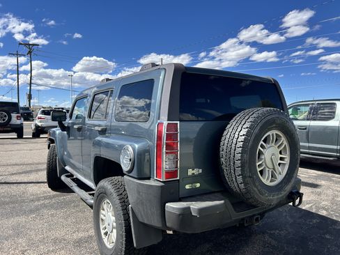 Used 2006 HUMMER H3 AWD/4WD image 3