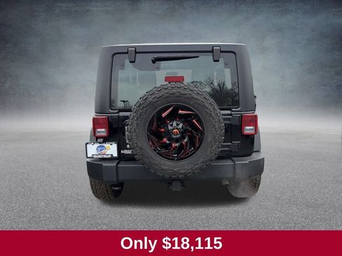 Used 2018 Jeep Wrangler Sport image 4