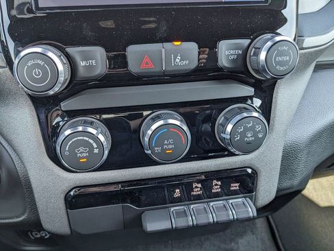 New 2026 RAM 1500 Express RWD image 30