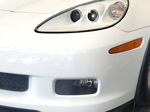 Used 2012 Chevrolet Corvette Grand Sport w/ 2LT Preferred Equipment Group RWD image 10