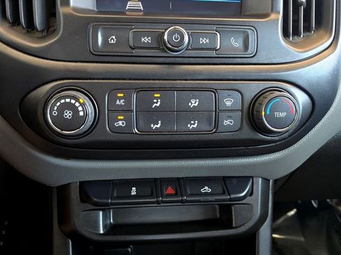 Used 2022 Chevrolet Colorado W/T image 13