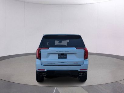 New 2026 GMC Yukon Denali w/ Denali Reserve Package