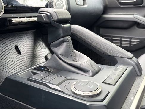 Used 2024 Toyota Tacoma SR5 RWD image 10