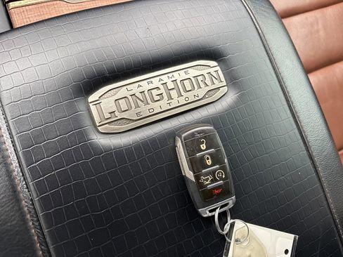 Used 2019 RAM 1500 Limited image 21