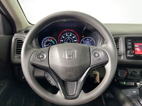 Used 2022 Honda HR-V LX image 15