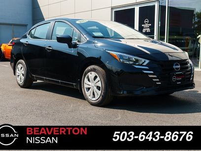 New 2025 Nissan Versa S w/ Trunk Package