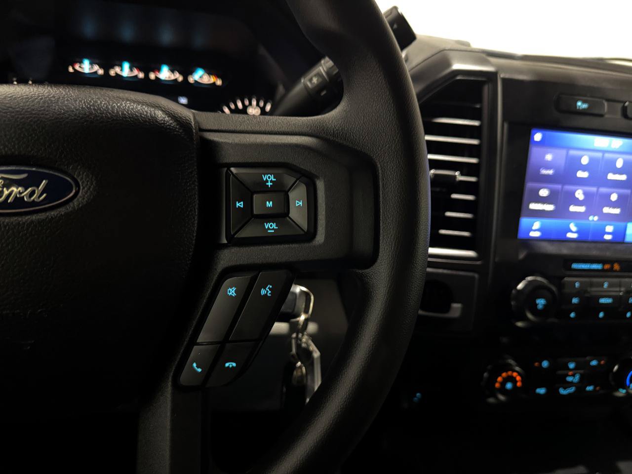 Used 2019 Ford F150 XL w/ Equipment Group 101A Mid RWD image 22