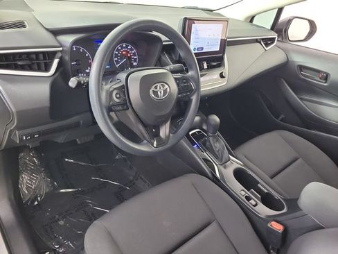 Used 2024 Toyota Corolla LE FWD image 18