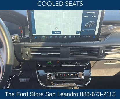 Used 2024 Lincoln Corsair Grand Touring w/ Equipment Group 302A AWD/4WD image 17