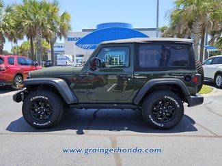 Used 2021 Jeep Wrangler Sport AWD/4WD video 2