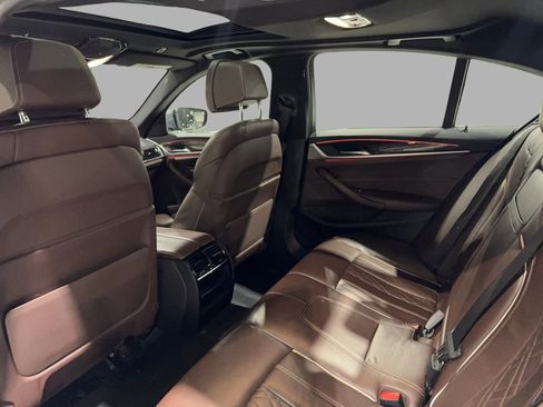 Used 2018 BMW 540i xDrive image 23