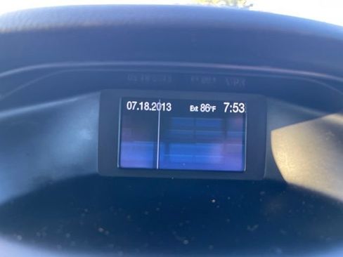 Used 2013 Ford Focus SE FWD image 17