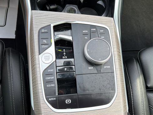 Used 2025 BMW 330i xDrive Sedan image 27