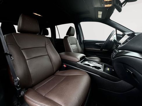 Certified 2024 Honda Passport EX-L image 21