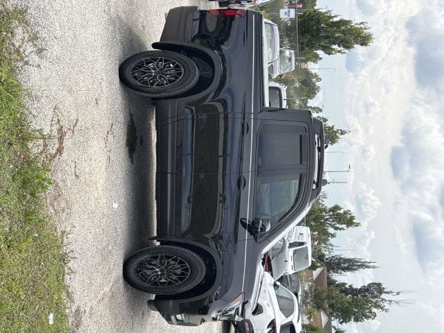 Used 2026 Honda Ridgeline Black Edition image 2