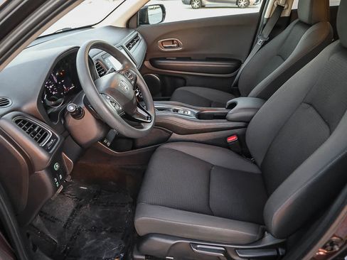 Used 2021 Honda HR-V EX image 17
