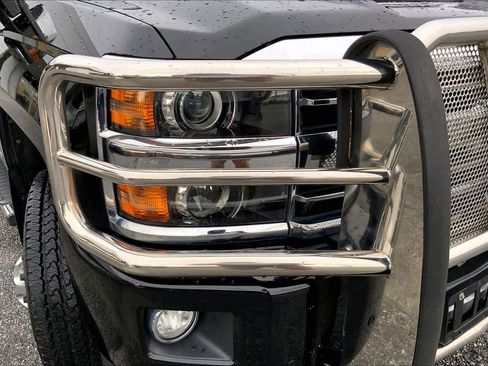 Used 2018 Chevrolet Silverado 3500 High Country w/ Duramax Plus Package image 26