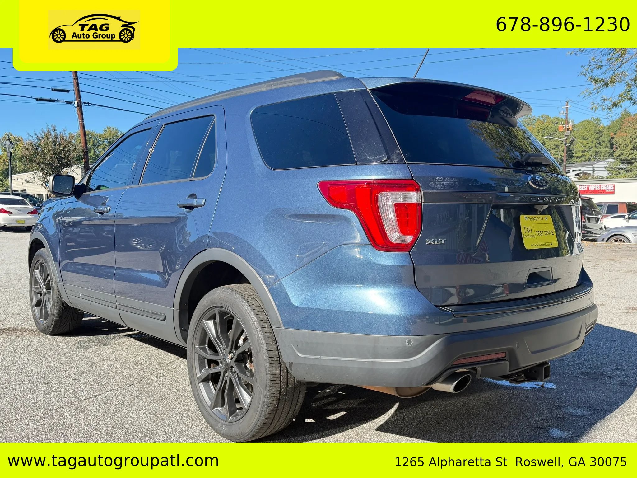 Used 2019 Ford Explorer XLT w/ Equipment Group 202A AWD/4WD image 4